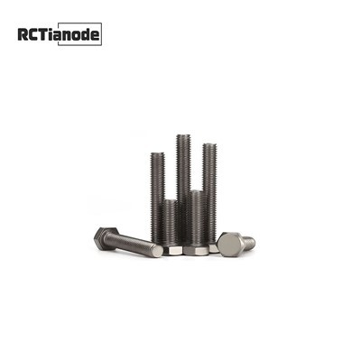 CNC-mehaaniline OEM-i titaanist kuuskantpoltide pistikupesa peaga kruvid